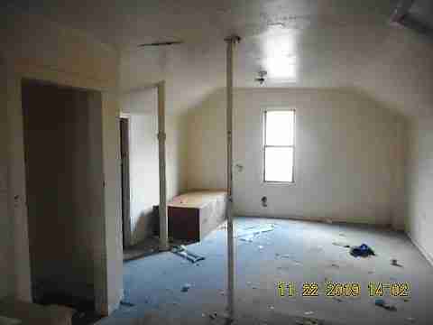 8897 Mendota (43)_m.jpg